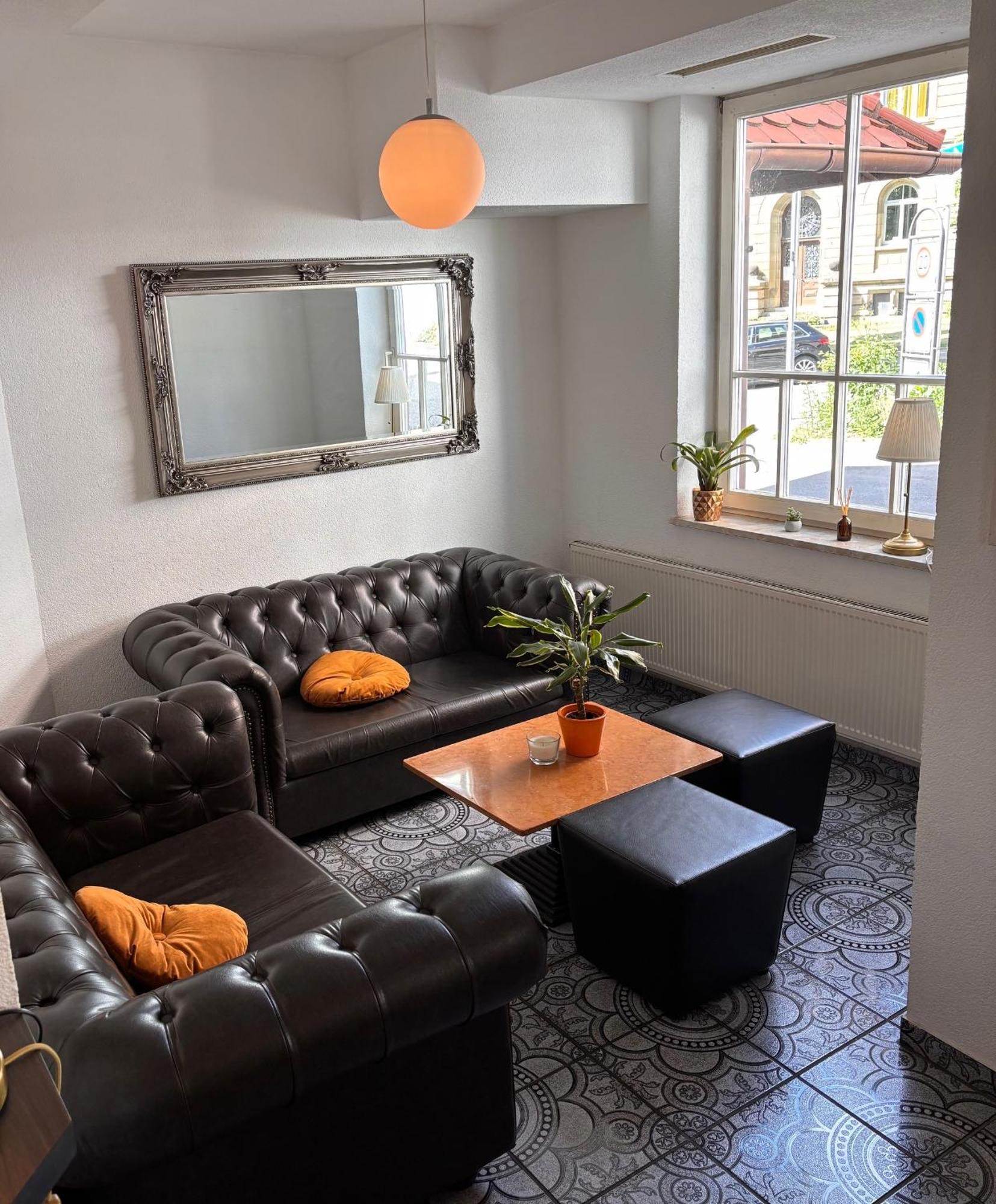 Öhringen Hotel Schillerplatz מראה חיצוני תמונה